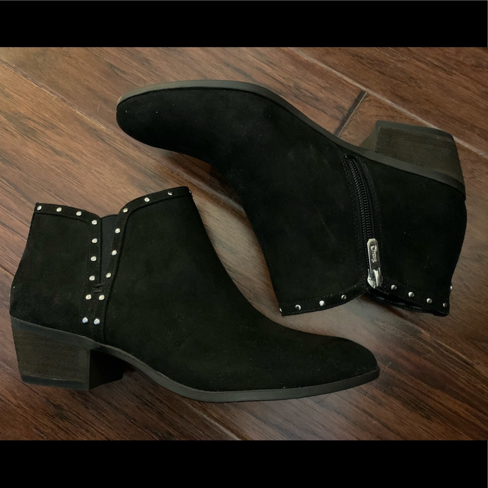 Circus brand black boots